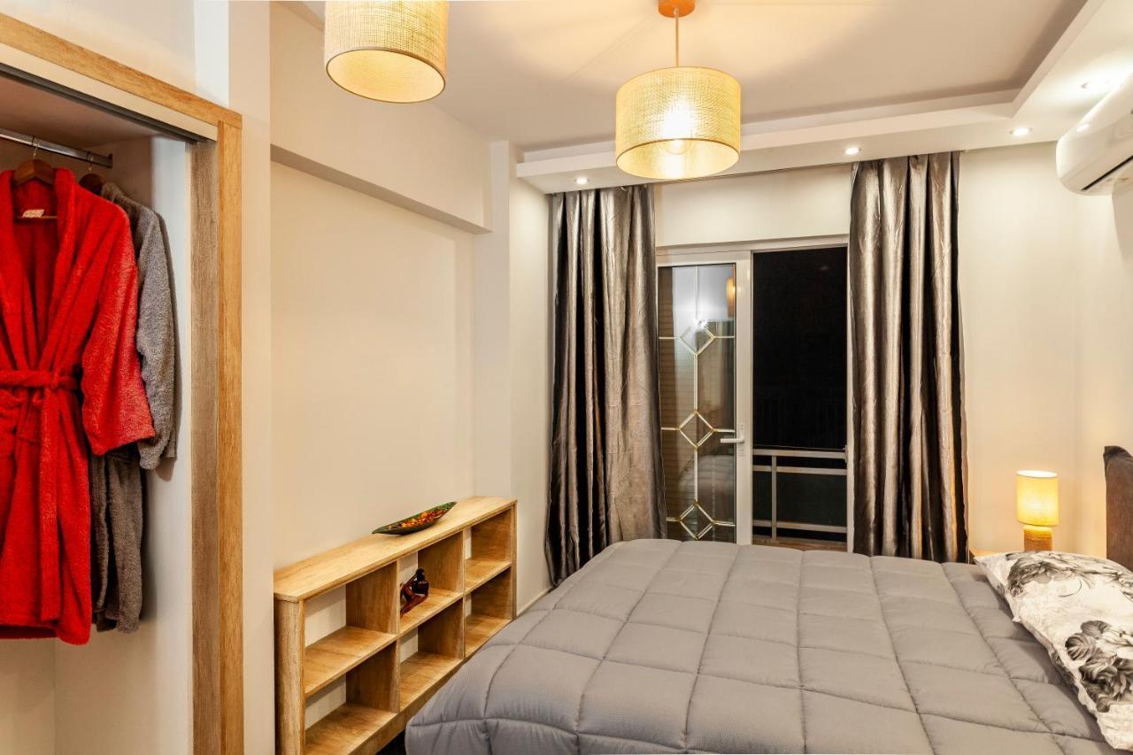 Zenhouse Apartment